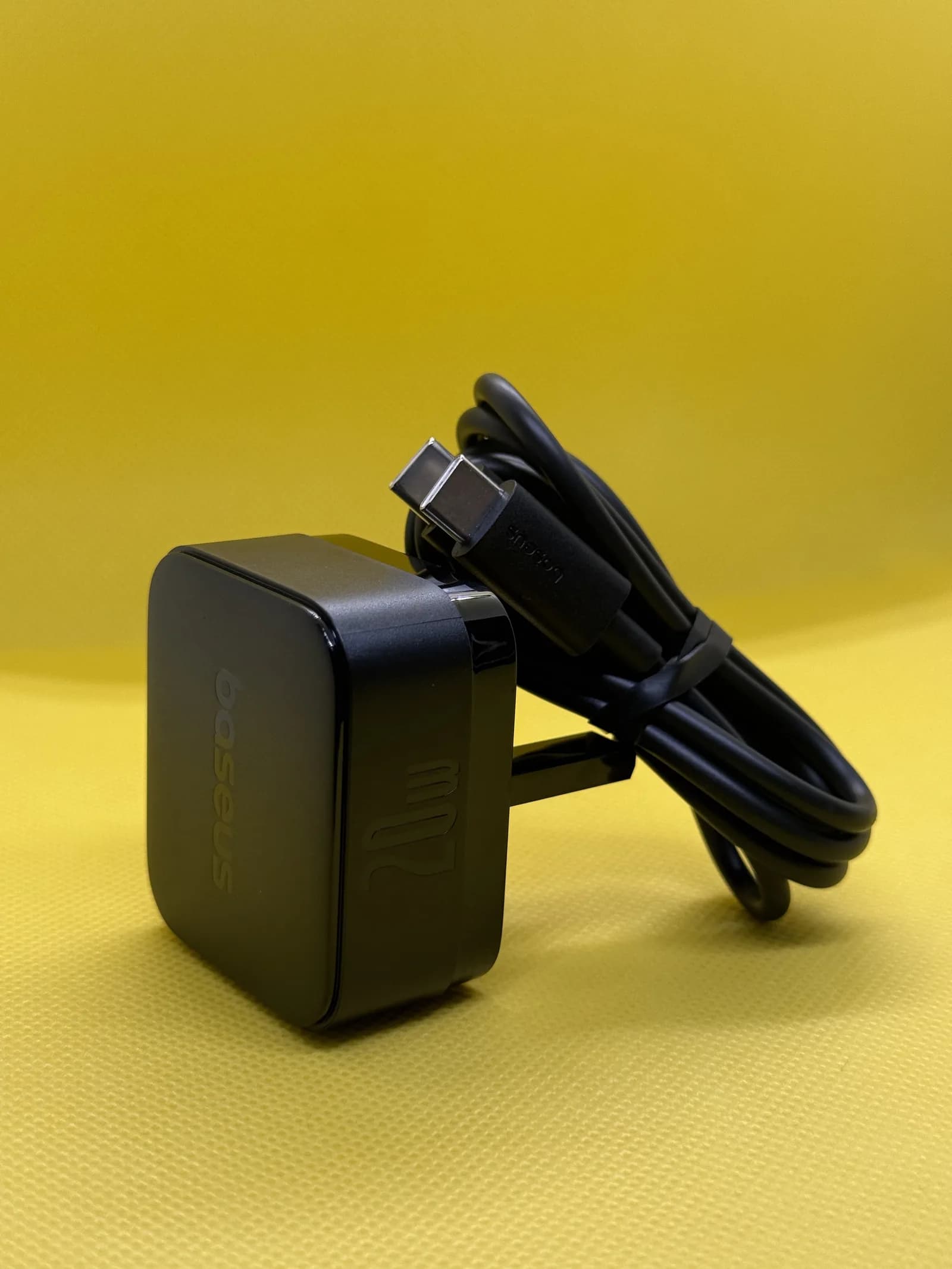 baseus-palm-fast-charger-set-bl-20w
