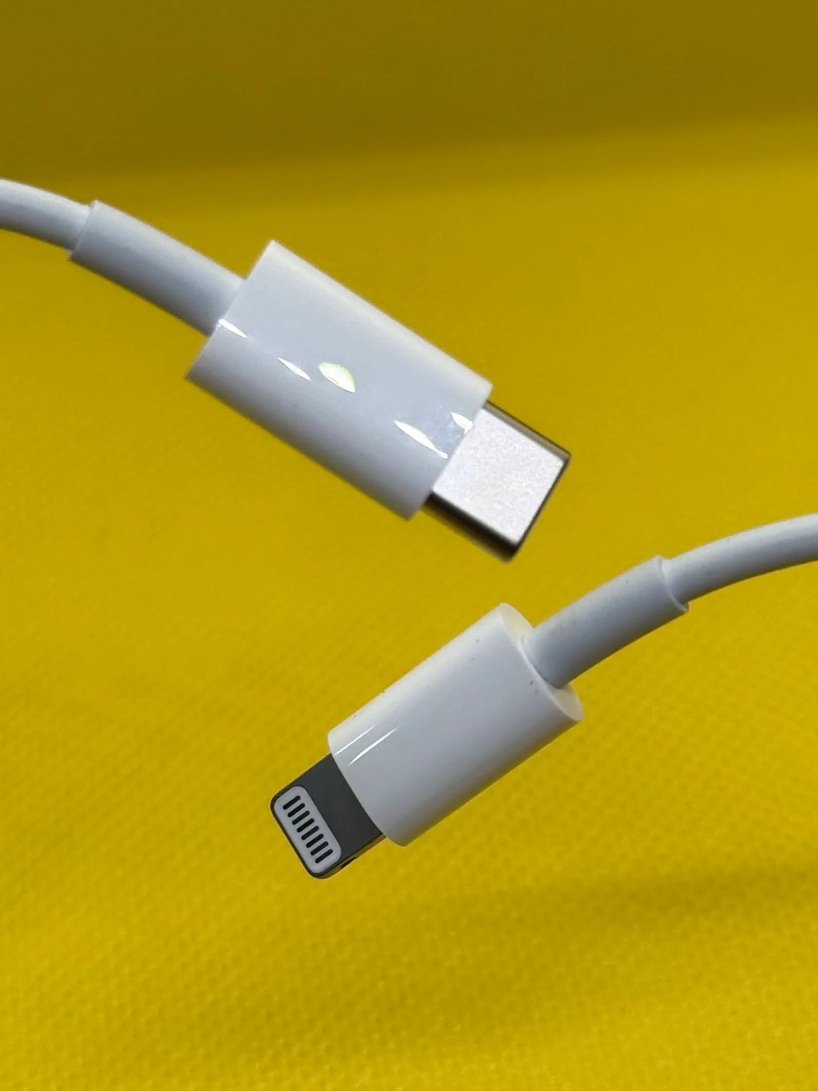 Apple USB‑C to Lightning Charging Cable product image 2