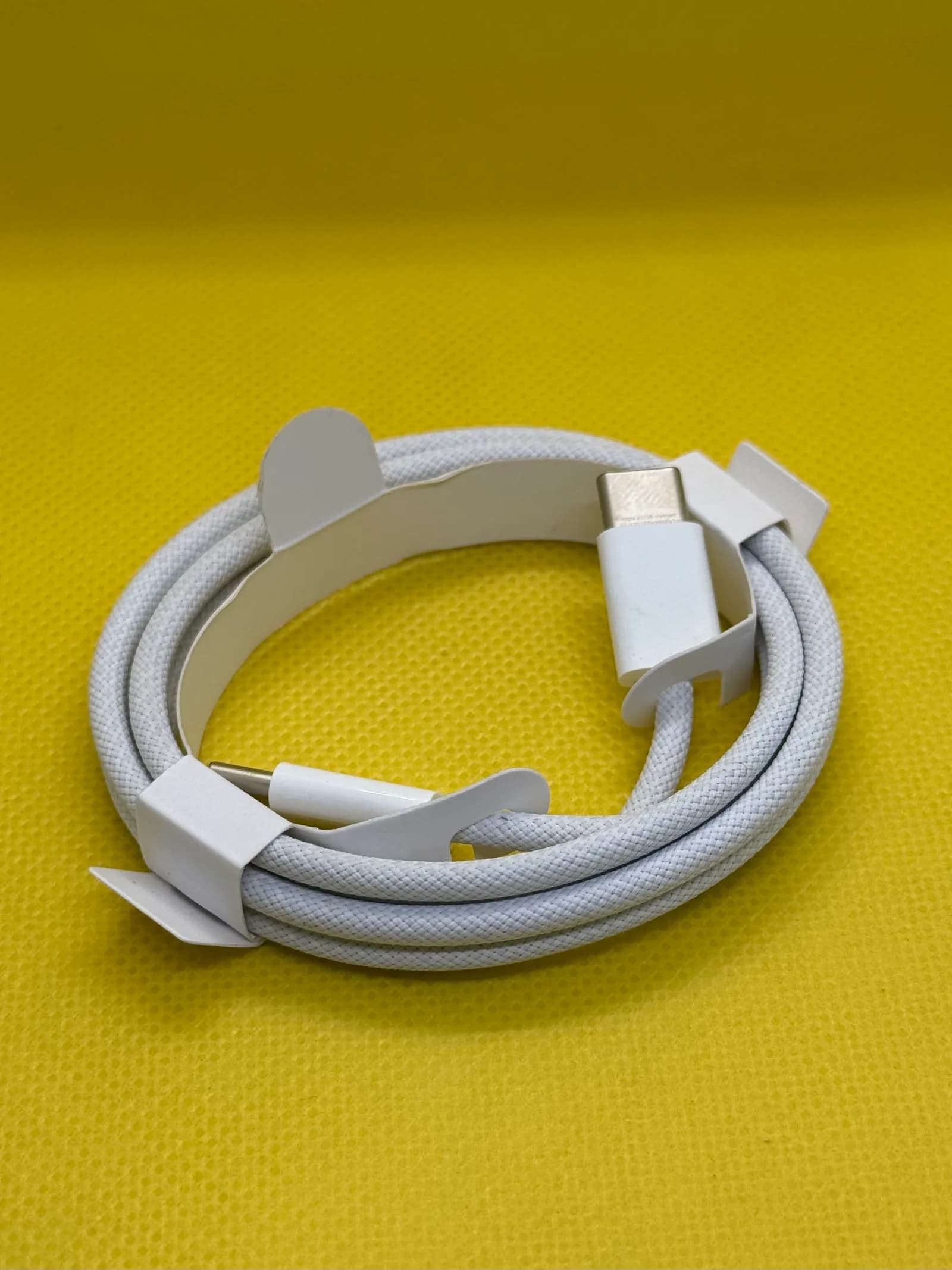 Apple Original USB‑C to USB‑C Braided Charging Cable product image 1